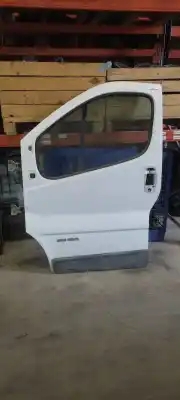 Second-hand car spare part left front door for renault trafic combi (ab 4.01) 1.9 diesel oem iam references   