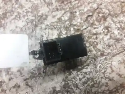 Second-hand car spare part rear left power window switch for daewoo tacuma se oem iam references 96190777  6 pins