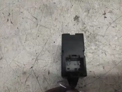 Second-hand car spare part right front power window switch for daewoo tacuma se oem iam references 96190777  6 pins