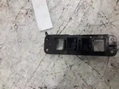 Second-hand car spare part medium for kia carnival ii 2.9 cdri ex oem iam references   