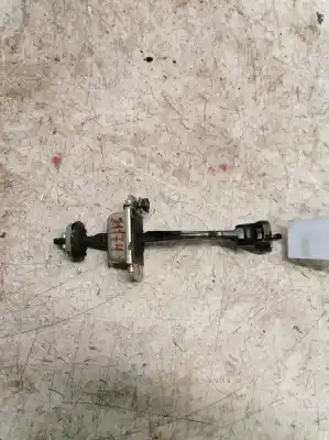 Second-hand car spare part door stop for daewoo tacuma se oem iam references   