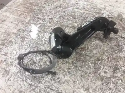 Second-hand car spare part hinge for kia carnival ii 2.9 cdri ex oem iam references   