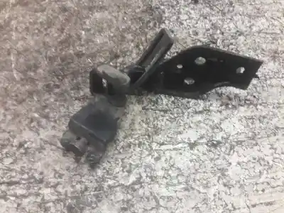 Second-hand car spare part hinge for kia carnival ii 2.9 cdri ex oem iam references   