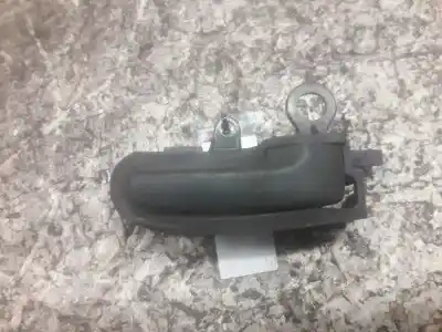 Автозапчастина б/у усередині передня права ручка для TOYOTA YARIS (NCP1/NLP1/SCP1) 1.0 Linea Luna Посилання на OEM IAM   