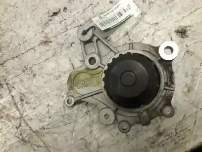 Peça sobressalente para automóvel em segunda mão bomba de água por kia carens 2.0 crdi ex monovolumen referências oem iam 