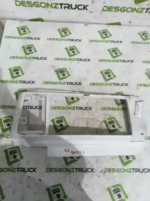 Peça sobressalente para automóvel em segunda mão molduras frontais por renault b 120-35/55/65 messenger e2 2.8 diesel referências oem iam 5000368207