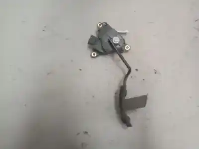 Second-hand car spare part accelerator pedal for renault maxity 2.9 diesel oem iam references 18005mb400