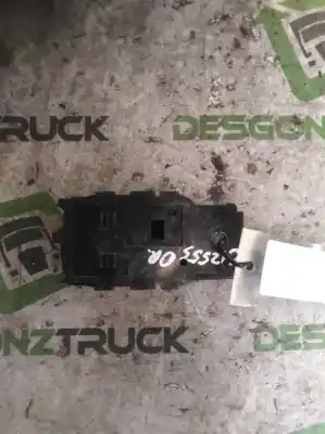 Second-hand car spare part interior right front handle for nissan atleon tk 95/2 oem iam references   