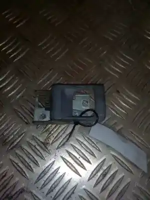 Peça sobressalente para automóvel em segunda mão puxador interior dianteiro direito por nissan cabstar e cabina simple cabina individual referências oem iam 