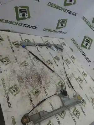 Second-hand car spare part passenger side right window regulator for renault maxity fg 130.35/45 oem iam references 