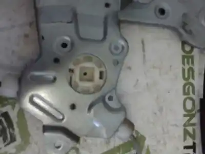 Second-hand car spare part passenger side right window regulator for renault maxity fg 130.35/45 oem iam references   