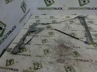 Second-hand car spare part passenger side right window regulator for renault maxity fg 130.35/45 oem iam references   