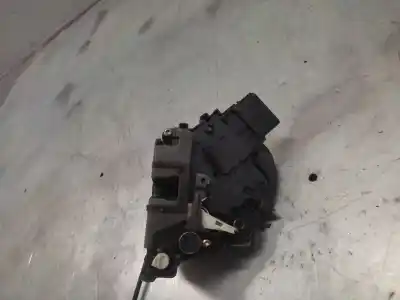 Автозапчасти б/у замок задней правой двери за ford focus berlina (cap) ambiente (d) ссылки oem iam 4m5aa26412bb 6 pins 