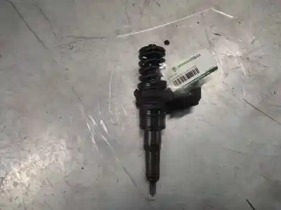 Pièce détachée automobile d'occasion INJECTEUR pour VOLKSWAGEN TOUAREG (7LA, 7L6, 7L7)  Références OEM IAM 072130073H  