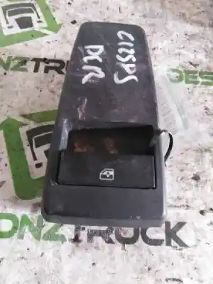 Recambio de automóvil de segunda mano de Mando Elevalunas Delantero Derecho para MAN TGX 18.XXX FG / 4x2 BL XL referencias OEM IAM 81258067112  
