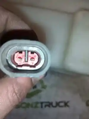 Pezzo di ricambio per auto di seconda mano deposito pulito per iveco stralis (ad/at) fg ad   4x2 tráfico urbano riferimenti oem iam 504072999  