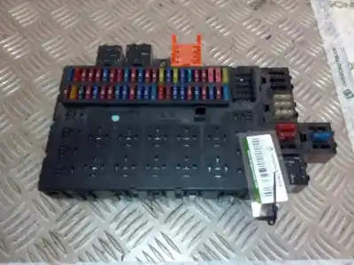Piesă de schimb auto la mâna a doua PANOU SIGURANȚE pentru DAF SERIE XF105.XXX  Referințe OEM IAM 1746420  