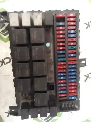Piesă de schimb auto la mâna a doua PANOU SIGURANȚE pentru DAF SERIE 95 XF .XXX  Referințe OEM IAM 1746420  
