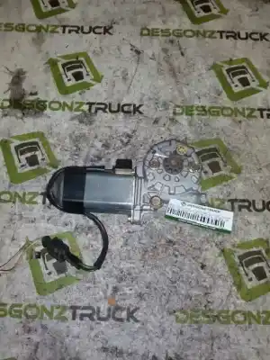 Piesă de schimb auto la mâna a doua Motoras Macara Geam Fata Dreapta pentru MAN F2000 EVOLUTION F 2000 FG  FLC Gran espacio Referințe OEM IAM 0130821074  