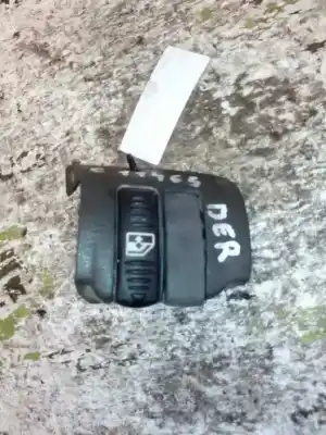 Peça sobressalente para automóvel em segunda mão botão / interruptor elevador vidro dianteiro direito por scania serie 4 (p/r 144 l) 14.2 diesel referências oem iam 
