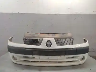 Автозапчасти б/у передний бампер за RENAULT CLIO II FASE II (B/CB0) 1.2 ссылки OEM IAM   