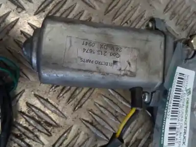 Pezzo di ricambio per auto di seconda mano motore alzacristalli anteriore destro per iveco stralis (ad/at) fsa at t / p 4x2 larga distancia riferimenti oem iam 2131674  24v/dx0941