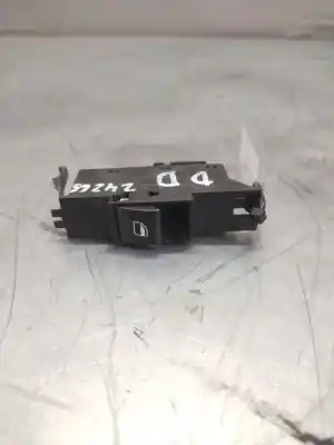 Recambio de automóvil de segunda mano de MANDO ELEVALUNAS DELANTERO DERECHO para BMW SERIE 3 BERLINA (E46)  referencias OEM IAM   