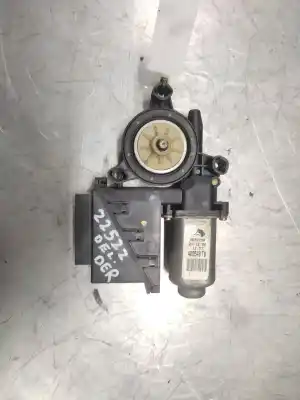 Pezzo di ricambio per auto di seconda mano MOTORE ALZACRISTALLI ANTERIORE DESTRO per SKODA FABIA (6Y2/6Y3)  Riferimenti OEM IAM   