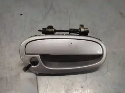 Second-hand car spare part exterior right front door handle for daewoo nubira berlina cdx oem iam references 
