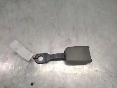 Second-hand car spare part right front seat belt buckle for daewoo nubira berlina cdx oem iam references 