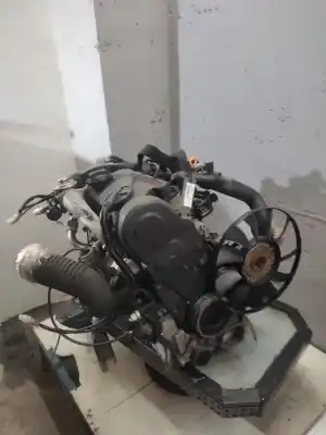 Pièce détachée automobile d'occasion moteur complet pour volkswagen passat berlina (3b3) 1.9 tdi références oem iam avf  