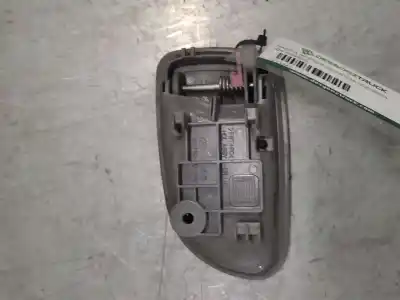 Second-hand car spare part interior left front handle for kia picanto 1.1 crdi ex oem iam references   