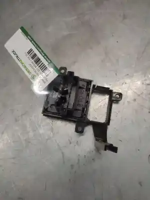 Pezzo di ricambio per auto di seconda mano controllo specchio per peugeot 307 break / sw (s1) sw pack riferimenti oem iam mr190956 7 pins 