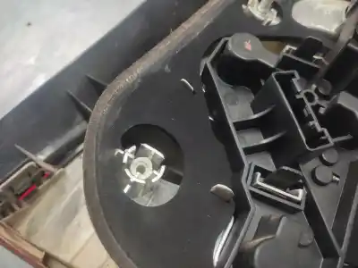 Second-hand car spare part left tailgate light for bmw serie 1 berlina (e81/e87) 2.0 16v diesel cat oem iam references   