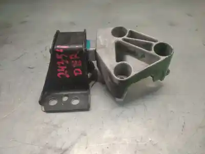 Second-hand car spare part right engine support for renault scenic ii 1.5 dci diesel oem iam references   