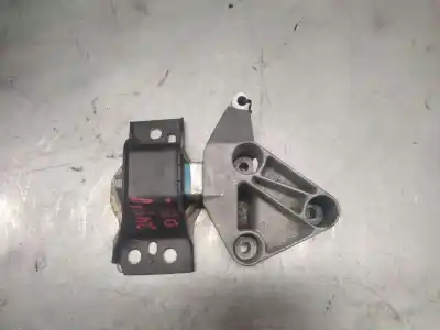 Second-hand car spare part right engine support for renault scenic ii 1.5 dci diesel oem iam references   