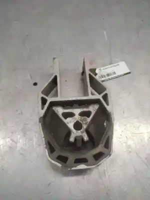 Second-hand car spare part engine support for ford focus berlina (cap) ambiente (d) oem iam references   