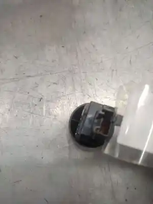Second-hand car spare part switch for toyota rav 4 (a3) luna oem iam references  5 pins 4x4