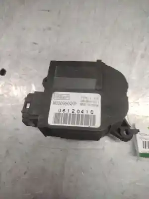 Автозапчасти б/у мотор открывания люков кондиционера за RENAULT SCENIC II 1.5 dCi Diesel ссылки OEM IAM M030990QB 6 PINS 