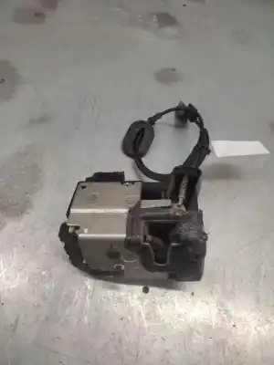 Second-hand car spare part FRONT RIGHT DOOR LOCK for FORD FUSION (CBK)  OEM IAM references   8 PINS