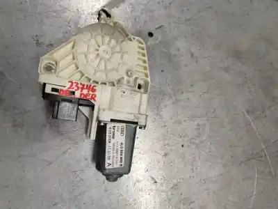 Pezzo di ricambio per auto di seconda mano Motore Alzacristalli Anteriore Destro per AUDI Q7 (4L) V6 3.0 TDI (176kW) clean diesel Ambiente Riferimenti OEM IAM 4L0959802B  