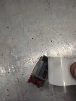 Second-hand car spare part hazard warning lights for daewoo lanos (klat) 1.3 oem iam references   8 pins