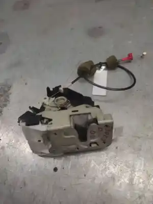 İkinci el araba yedek parçası SAG ÖN KAPI KILIDI için FORD MONDEO TURNIER (GE)  OEM IAM referansları 2S6AA21812EB 8 PINS 