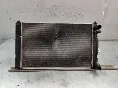 Pièce détachée automobile d'occasion Radiateur D'eau pour VOLKSWAGEN PASSAT BERLINA (3B2) Básico Références OEM IAM   