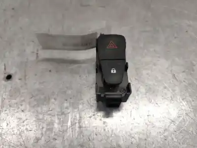 Second-hand car spare part Hazard Warning Lights for DACIA DOKKER Essential OEM IAM references 252905668RB 6 PINS 