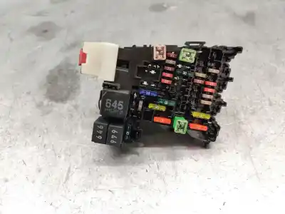 Second-hand car spare part FUSE BOX UNIT for SEAT LEON (5F1)  OEM IAM references 5Q0937615C  
