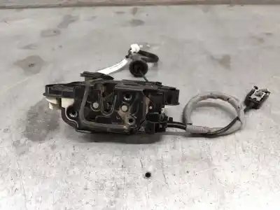 Автозапчастина б/у замок передніх дверей лівий для SEAT LEON (5F1) 1.6 TDI Посилання на OEM IAM 5K1837015E 7 PINS 