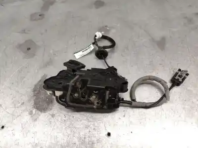 Автозапчастина б/у замок передніх дверей лівий для seat leon (5f1) 1.6 tdi посилання на oem iam 5k1837015e 7 pins 