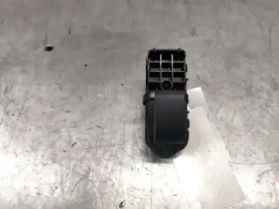 Second-hand car spare part Rear Right Power Window Switch for MAZDA 3 (BL) 2.2 MZR CD (BL10) OEM IAM references 1220T1 5 PINS 