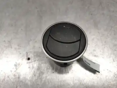 Second-hand car spare part air ventilation grille for mazda 3 (bl) 2.2 mzr cd (bl10) oem iam references bbm464730